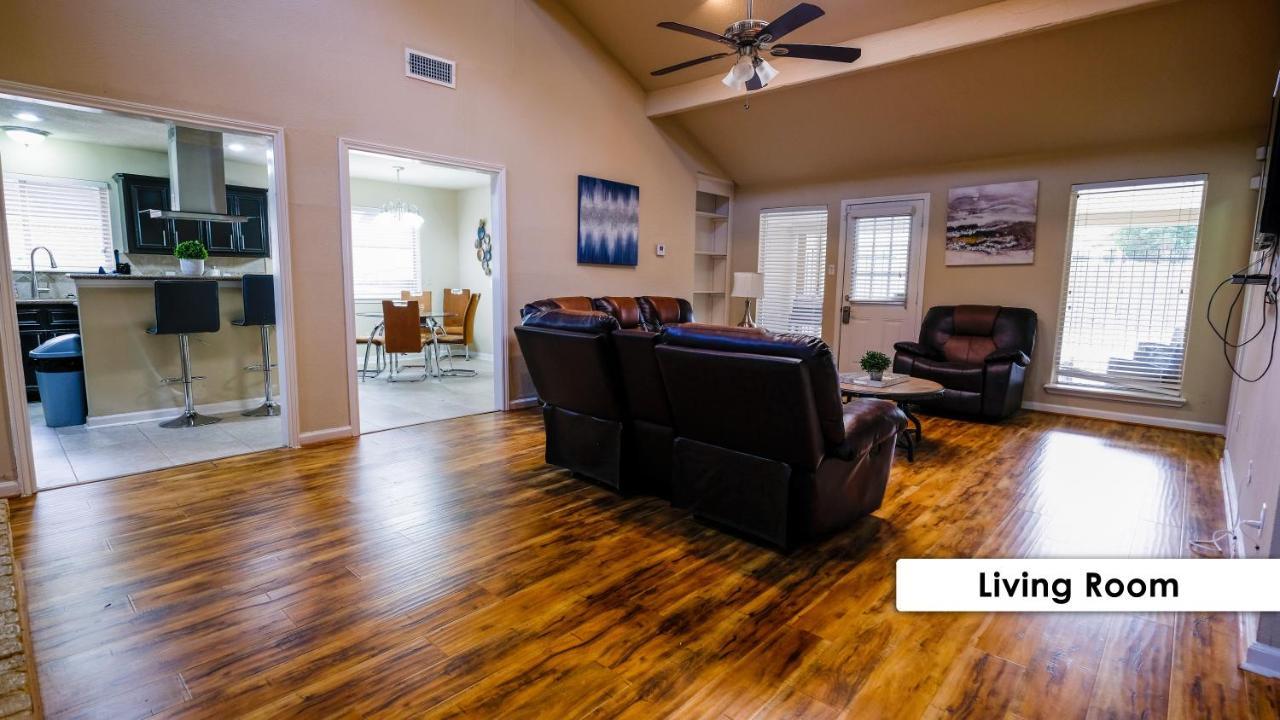 Pool House, 20 Minutes From Dt 4Bdr For 10 Guests - Winkleman Villa Houston Esterno foto